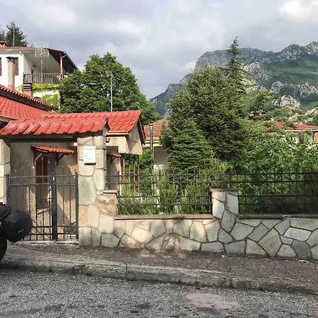μονοκατοικία στην πύλη *